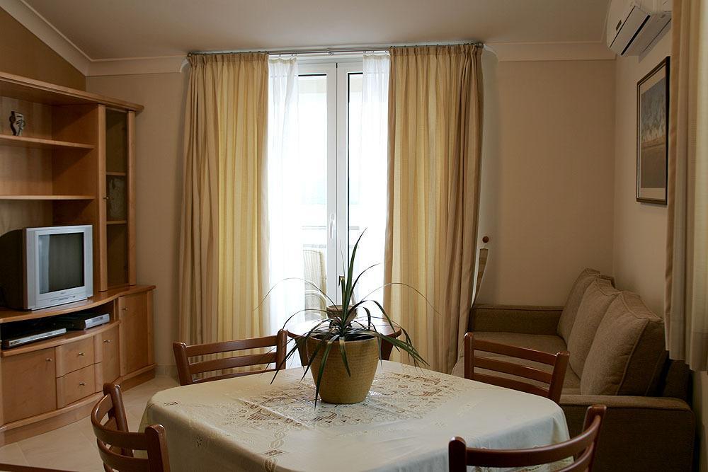 Villa Koala Apartments Zaboric Room photo